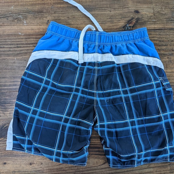 OP Swim Trunks - Picture 4 of 6